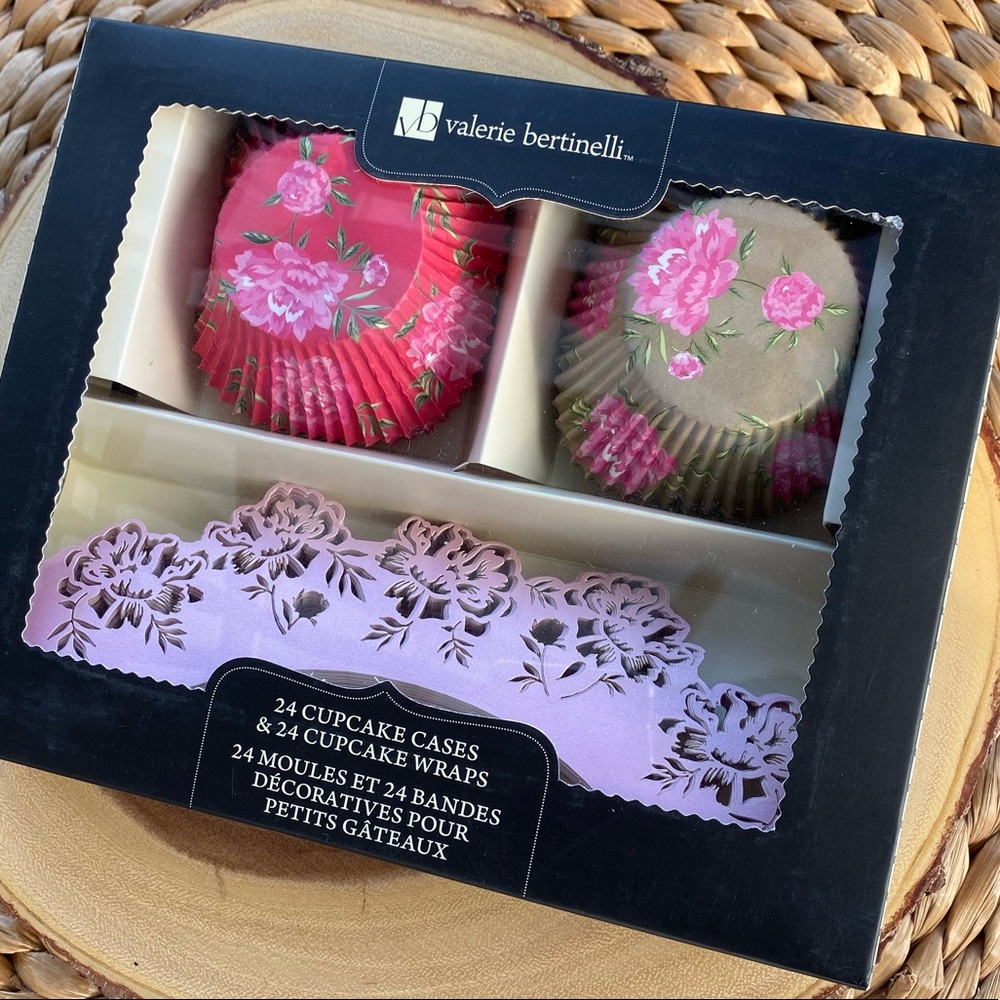 Valerie Bertinelli | Cupcake Liners & Decorations